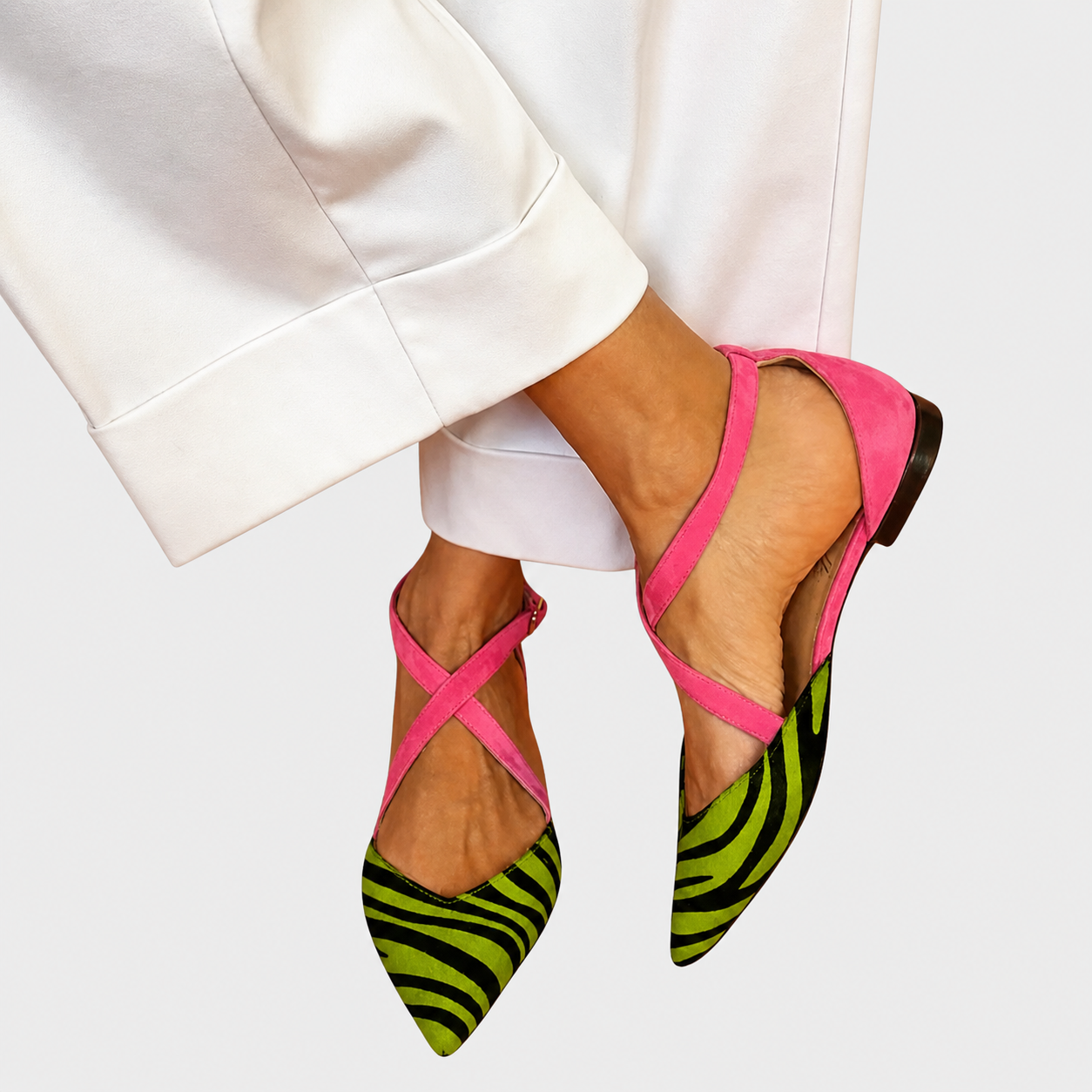 Elena™ | Mocasines con hebilla