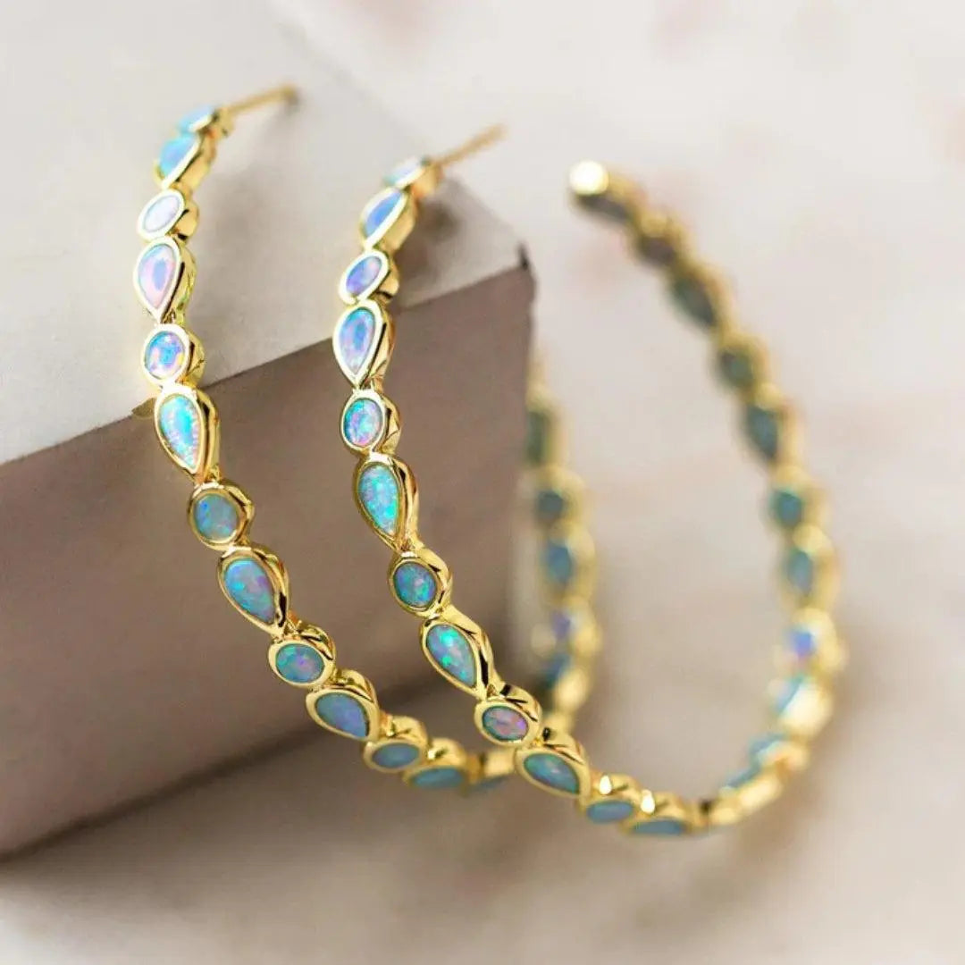 Aurelia™ | Pendientes vintage de ópalo azul en tono dorado