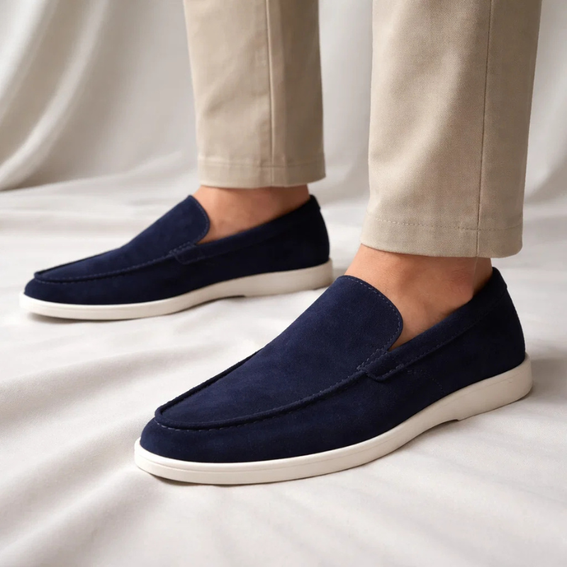 Elegantes mocasines de ante
