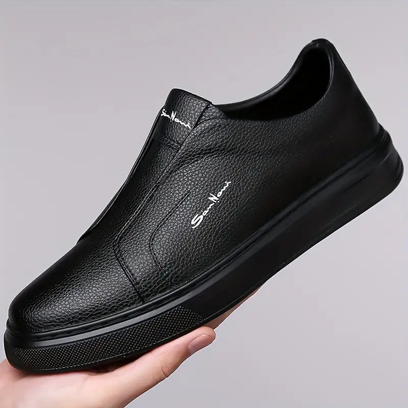 Zapatillas de piel