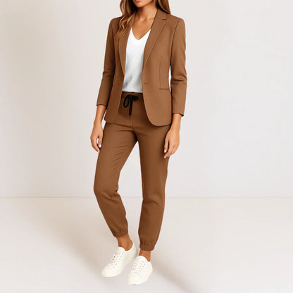 Carol™ | Elegancia moderna en un conjunto cómodo