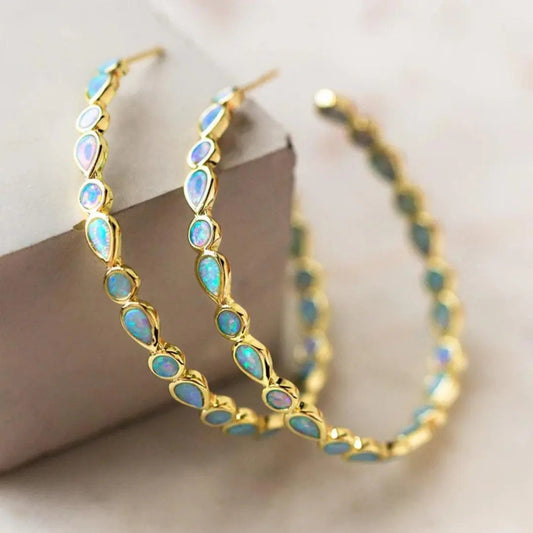 Aurelia™ | Pendientes vintage de ópalo azul en tono dorado