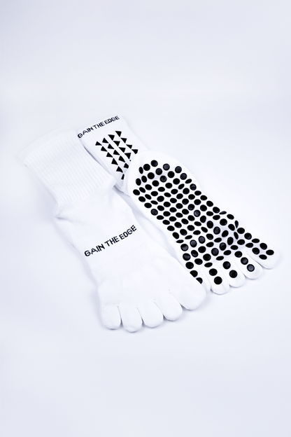 VAULT PRICE - BAREFOOT GRIP SOCKS 3.0 MidCalf Length - White