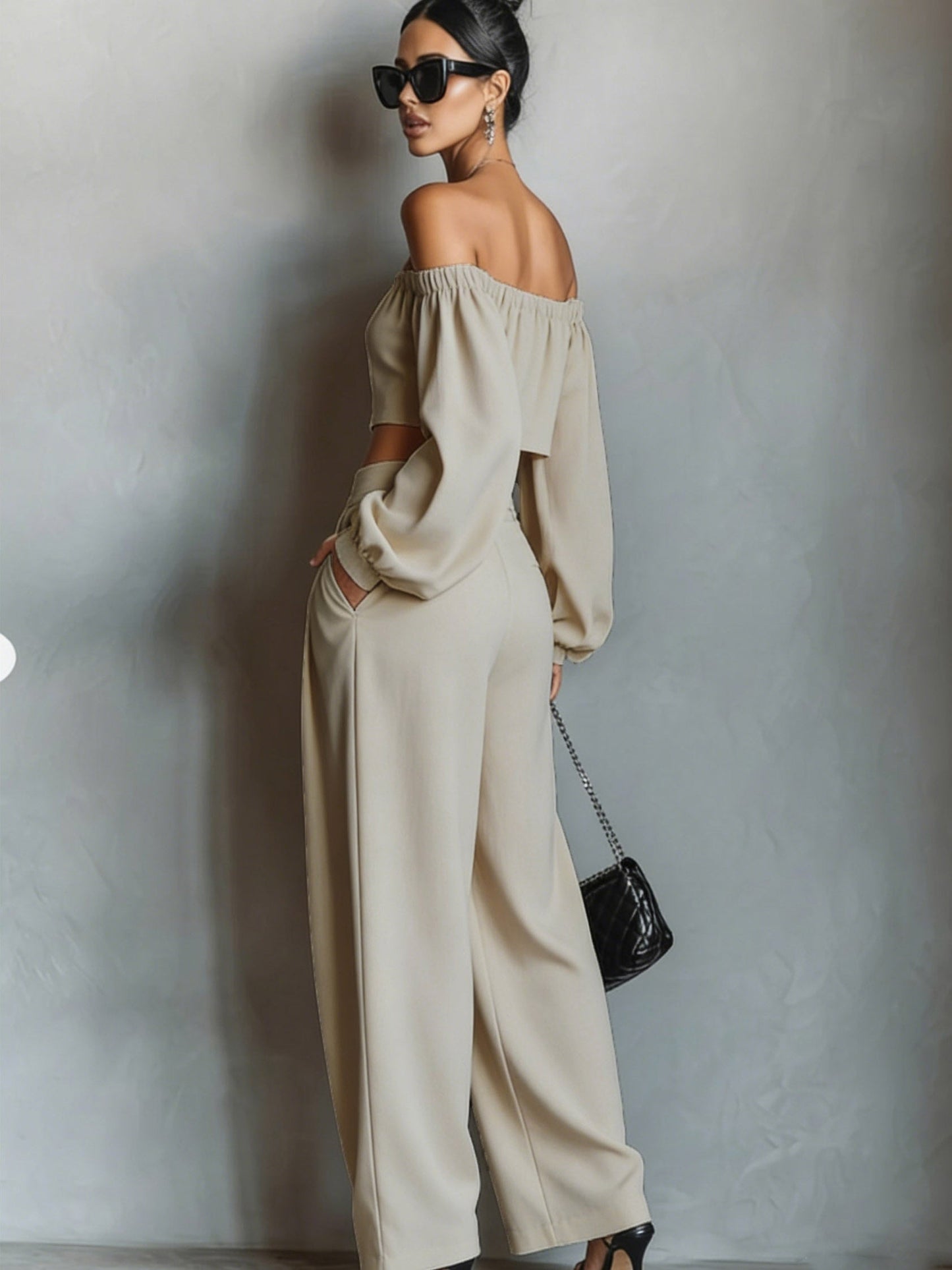 Tiana || Conjunto con escote hombros descubiertos y pantalón ancho