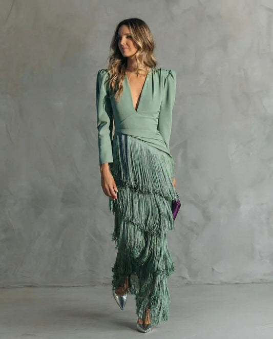 Clara™ | Vestido midi elegante con mangas de flecos