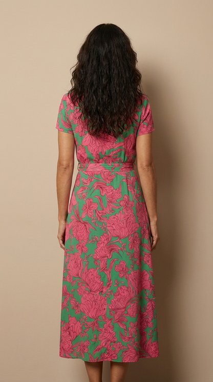 Julia™ - Vestido elegante con escote en V que estiliza la figura.