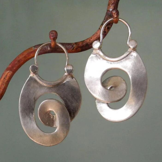 Silvia™ | Pendientes vintage en espiral plateada