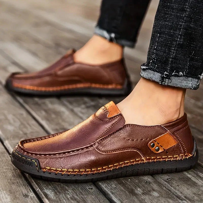 Piel de becerro transpirable. Zapatos de piel clásicos y cómodos para hombre